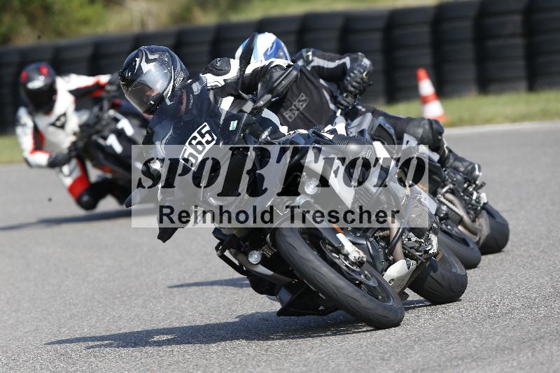 /45 10.08.2025 Plüss Moto Sport ADR/Freies Fahren/565